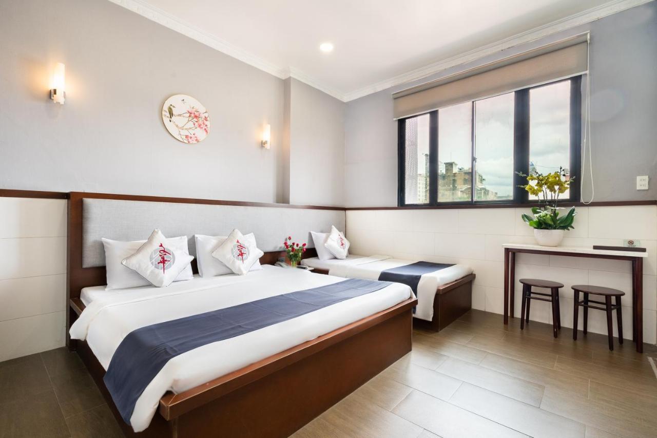 Van Hoa Hotel Thành Pho Ho Chí Minh Esterno foto